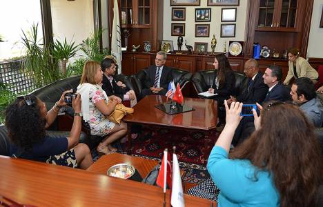 Aziz Kocaoğlu, New Jersey eyaletinden gelen 8 milletvekilini ağırladı!