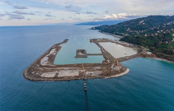 Rize-Artvin Havalimanı'nın yüzde 40'ı tamamlandı!