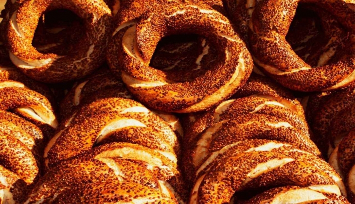 Altınla yarışıyor! Simit fiyatları bir kez daha zamlandı! İşte simidin yeni fiyatı