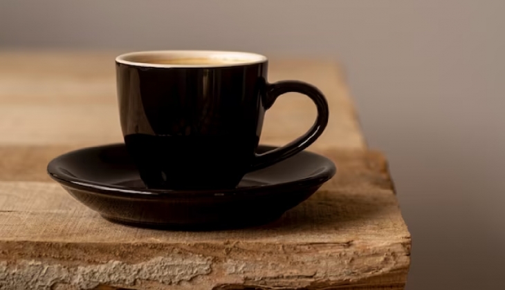 Anneler Günü ne özel porselen ve seramik çeşitleri yüzde 30 indirime girdi! 4 parça kahve takımı 97 TL ye düştü!