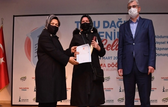 Sancaktepe’de 59 ailenin tapu sorunu çözüme kavuştu!