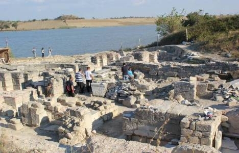 Enez'de kazı çalışmaları devam ediyor!