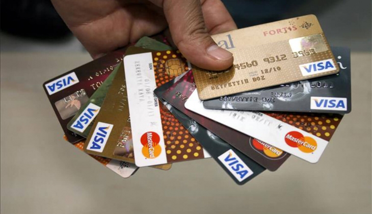 Çanlar kredi kartları için çalıyor: Borçlar 1.2 trilyon liraya ulaştı!