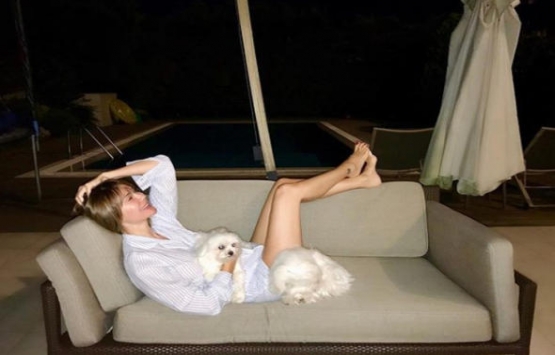 Demet Şener evinin kapılarını takipçilerine açtı!