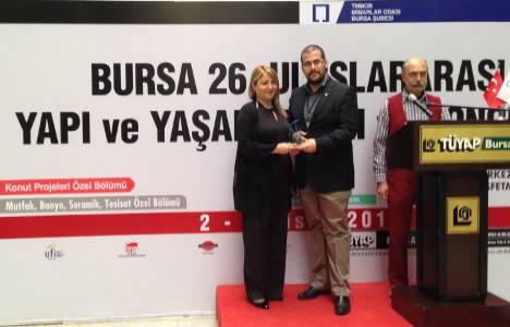 Seranit Grup Bursa Uluslararası Yapı ve Yaşam Fuarı’nda En iyi Stant Ödülü aldı!