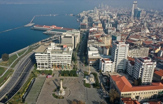İzmir Büyükşehir Belediye binası yıkılacak mı?