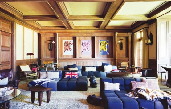 Ayda ve Robbie Williams Beverly Hills’teki evlerinin kapılarını açtı!