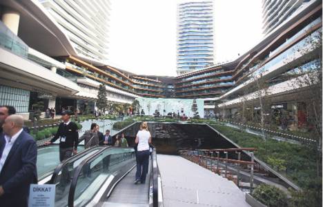 Zorlu Center'la yurtdışında alışveriş modası bitti!