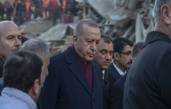 Cumhurbaşkanı Erdoğan dan süratle yeniden inşa mesajı: Gecikemeyiz!