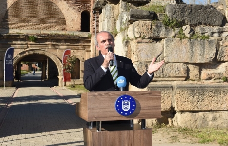 Bursa'daki İstanbul Kapı'da restorasyon çalışmaları başladı!