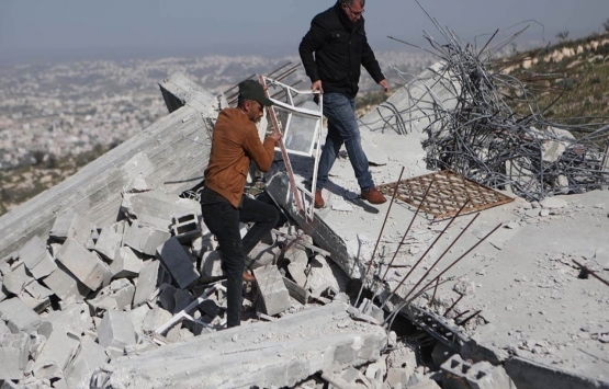 Hımsa el-Bakia bölgesinde halkın evlerini zorla yıkılıyor!
