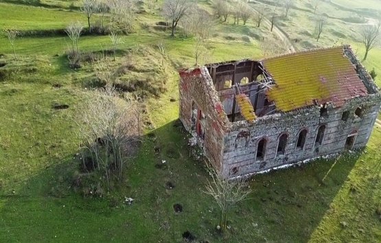 Tarihi Germiyan Kilisesi harabeye döndü! 