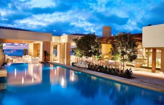 Bill Gates in 43 milyon dolarlık karantina malikanesi! 