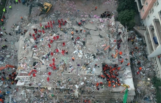 Milletvekillerinden İzmir in bekleyen dönüşüm kredisine ilişkin açıklama!