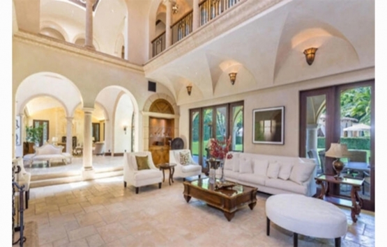 Sofia Vergara ve Joe Manganiello 26 milyon dolara lüks malikane aldı!