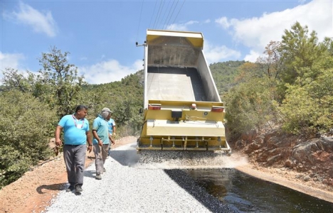 Alanya İmamlı'da 6 kilometrelik asfalt çalışması tamamladı!