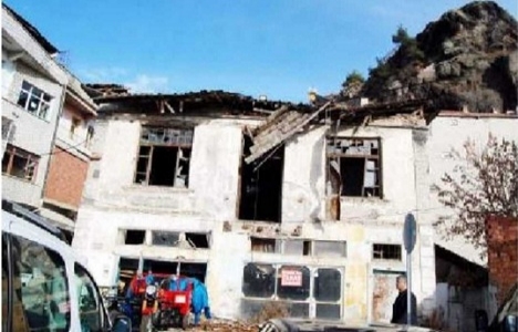 Osmancık'taki metruk eve sağlam raporu mu verildi?