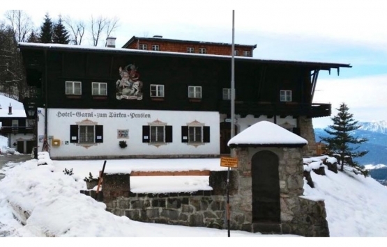 Almanya'daki Türklere Doğru isimli otel 3.6 milyon euroya satılıyor!