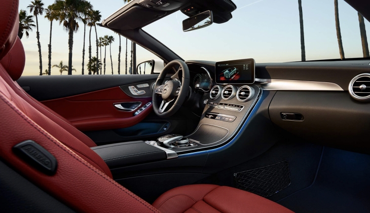 Havalar ısındı. Cabriolar yollara çıktı. Peki Mercedes C Cabriolet in fiyatı ne kadar. İşte 26 Nisan 2022 güncel fiyatı.