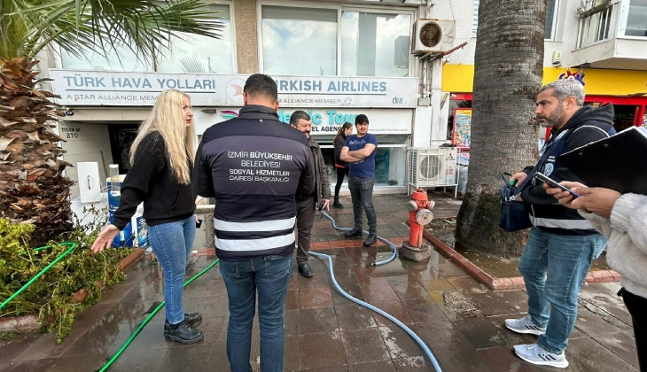 İzmir deki taşkında bini aşkın ev ve iş yeri etkilendi! 25 bin TL lik katkı sağlanacak!