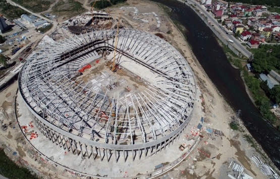 Giresun Çotanak Stadı yıl sonu tamam!