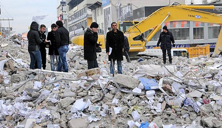 Van Gölü nün doğusu için son dakika deprem uyarısı: Muradiye, Çaldıran, Özalp ve Erciş riskte!