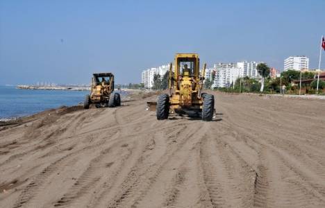 Dikili'de plaj temizlik çalışmaları devam ediyor!