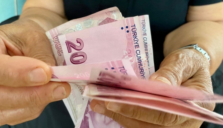 Emeklilere olağanüstü kallavi zam yolda: Ak Parti yeşil ışık yaktı! Bunu duyanın ayakları yerden kesildi!