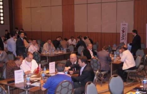 Bursa Tanışma ve İş Geliştirme Zirvesi'ne 100'ün üzerinde firma katıldı!