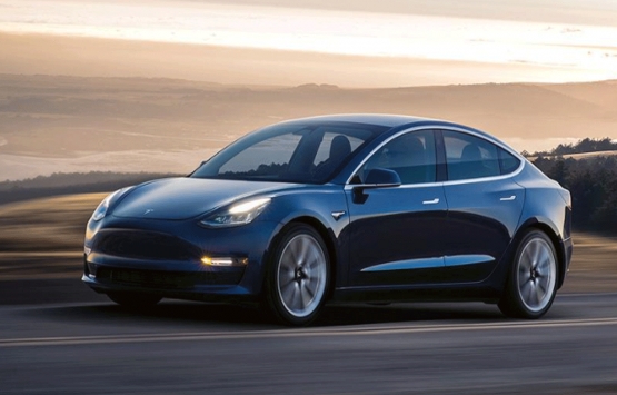 Tesla Model 3’ün Türkiye fiyat listesi belli oldu! Elektrikli araç isteyen kullanıcıların ilk tercihi olacak!