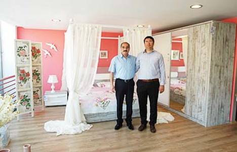 Çetmen Mobilya mağazalarını yeniledi!