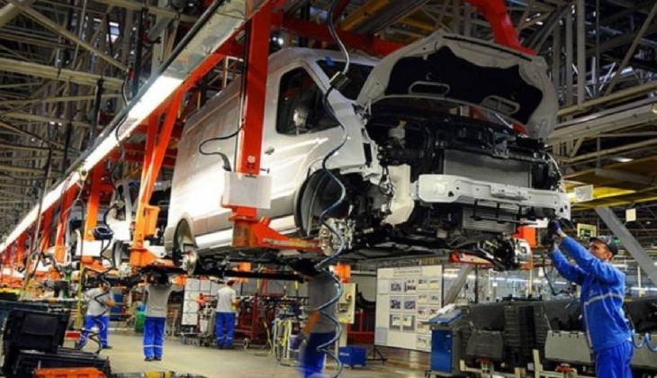 Hafif ticari araç ve kamyon ihracatı 3,5 milyar dolar oldu