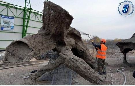 Ankapark ta teleferik direkleri dikiliyor!