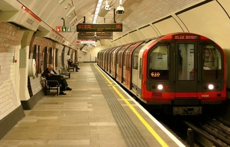 Londra'da metrolarındaki ücretlendirme sistemi İstanbul'da da uygulanacak!
