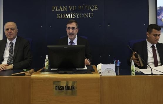 Asgari ücretten gelir ve damga vergisi alınmamasını da içeren kanun teklifi komisyonda!