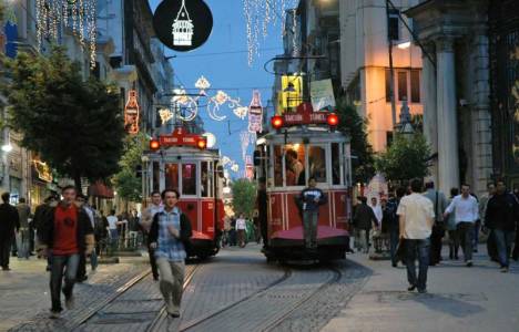 Taksim merkezde yükselen fiyatlar Tünele doğru düşüyor!