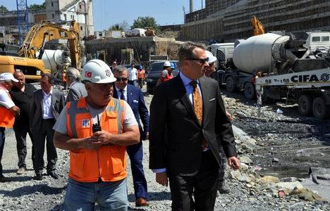 Vodafone Arena numaralı batı tribünü inşaatına başlandı!
