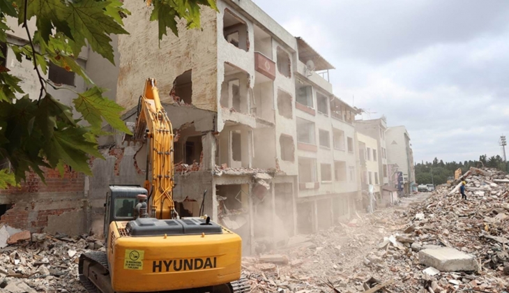 İstanbul’da her an yıkılma riski taşıyan kaç bina var?