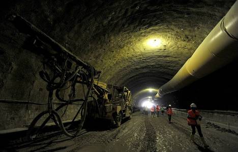 Ulaştırma gelecek yıl da hız kesmiyor!
