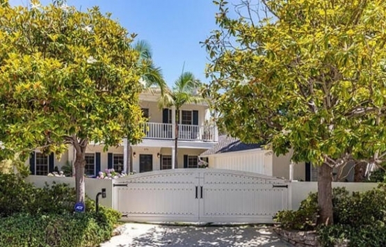 Jonah Hill nişanlısına Los Angeles tan ev aldı!