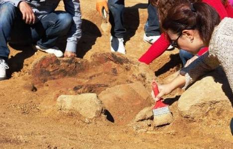 Bodrum Gümüşlük'te 2 bin yıllık seramik atölyesi bulundu!