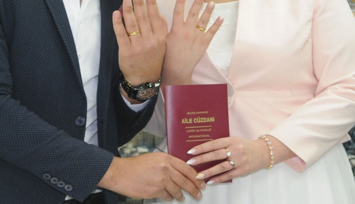 2022 de 574 bin 358 çift evlendi, 180 bin 954 çift boşandı! Türkiye de evlenmeler de boşanmalar da arttı!