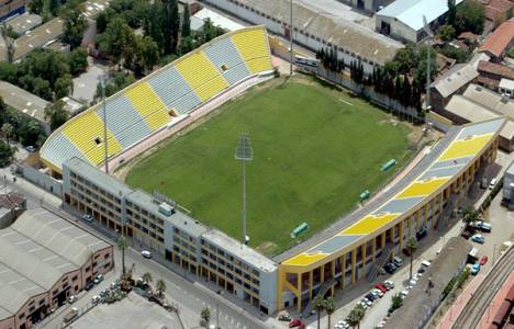 Tarihi stada deprem testi!