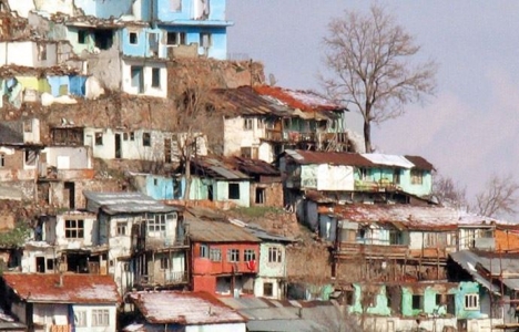 Gecekonduların tapu haklarını elinden mi alınacak?
