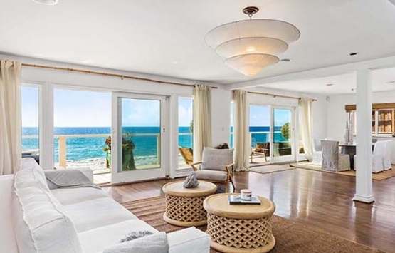 Jennifer Lopez Malibu daki villasını 8 milyon dolara satıyor!