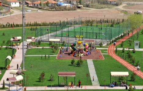 Mamak'a 2016'da 20 yeni park!