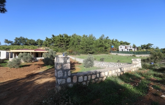 Buca da kaçak villalara yıkım şoku!