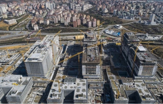 Şehir hastanelerinin sözleşmelerinde müteahhit hakları korunuyor!