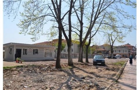 Sakarya Erenler'deki Yunus Emre Meydanı yenileniyor!