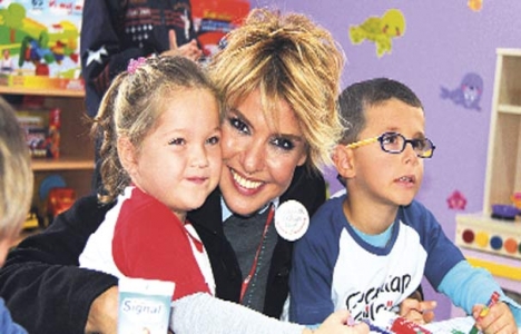 Gülben Ergen Mersin'de Özgecan Aslan adıyla anaokulu yaptıracak!